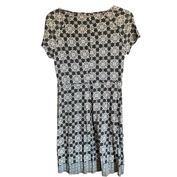 NWT Adventura Dress Black & White w/ Belt Size Small, from Scheels - Picture 4 of 9